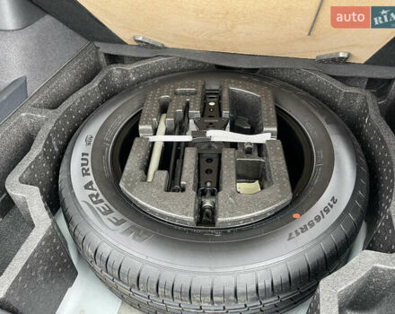 Белый Шкода Kodiaq, объемом двигателя 1.97 л и пробегом 29 тыс. км за 33600 $, фото 39 на Automoto.ua