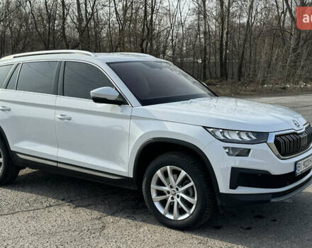 Белый Шкода Kodiaq, объемом двигателя 2 л и пробегом 9 тыс. км за 43900 $, фото 6 на Automoto.ua