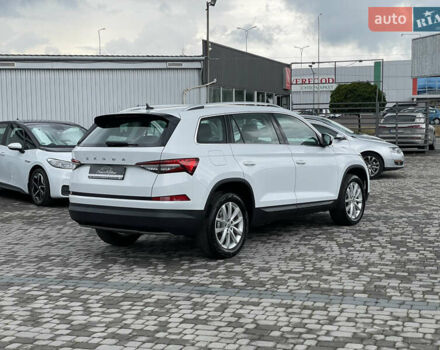 Белый Шкода Kodiaq, объемом двигателя 1.97 л и пробегом 29 тыс. км за 33600 $, фото 19 на Automoto.ua