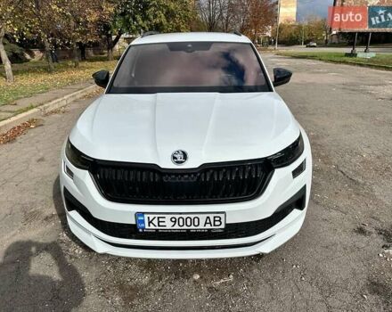 Белый Шкода Kodiaq, объемом двигателя 1.98 л и пробегом 64 тыс. км за 39000 $, фото 9 на Automoto.ua