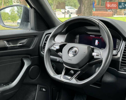 Белый Шкода Kodiaq, объемом двигателя 1.97 л и пробегом 147 тыс. км за 39990 $, фото 33 на Automoto.ua
