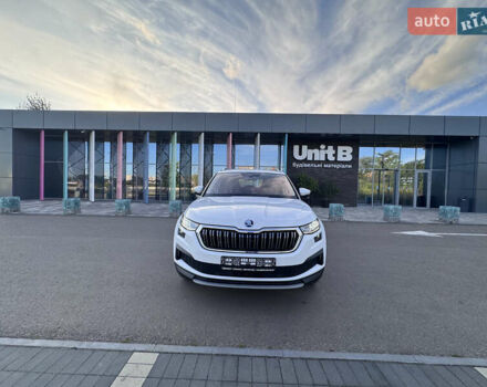 Белый Шкода Kodiaq, объемом двигателя 2 л и пробегом 45 тыс. км за 40999 $, фото 50 на Automoto.ua