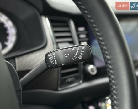 Белый Шкода Kodiaq, объемом двигателя 1.98 л и пробегом 131 тыс. км за 30990 $, фото 21 на Automoto.ua