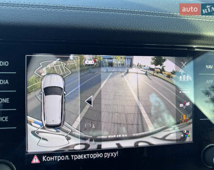Белый Шкода Kodiaq, объемом двигателя 2 л и пробегом 45 тыс. км за 40999 $, фото 41 на Automoto.ua