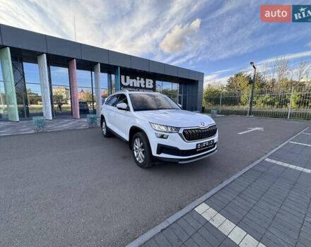 Белый Шкода Kodiaq, объемом двигателя 2 л и пробегом 45 тыс. км за 40999 $, фото 51 на Automoto.ua