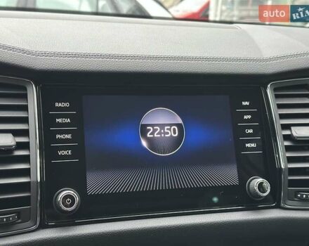Белый Шкода Kodiaq, объемом двигателя 1.98 л и пробегом 131 тыс. км за 30990 $, фото 25 на Automoto.ua