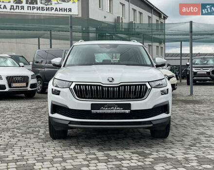 Белый Шкода Kodiaq, объемом двигателя 1.97 л и пробегом 29 тыс. км за 33600 $, фото 1 на Automoto.ua