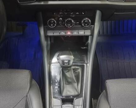 Білий Шкода Kodiaq, об'ємом двигуна 1.98 л та пробігом 209 тис. км за 23800 $, фото 7 на Automoto.ua