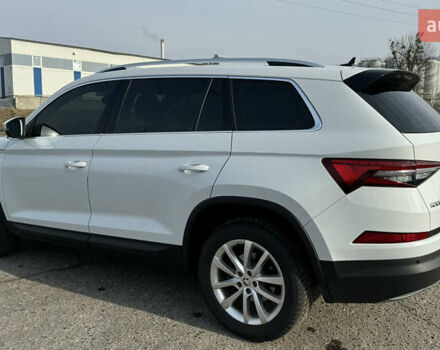 Белый Шкода Kodiaq, объемом двигателя 2 л и пробегом 9 тыс. км за 43900 $, фото 7 на Automoto.ua