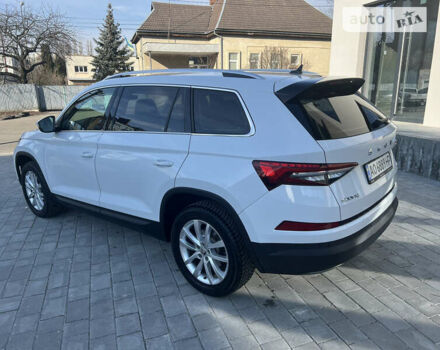 Белый Шкода Kodiaq, объемом двигателя 1.98 л и пробегом 23 тыс. км за 33900 $, фото 11 на Automoto.ua