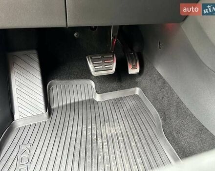 Белый Шкода Kodiaq, объемом двигателя 1.98 л и пробегом 64 тыс. км за 39000 $, фото 13 на Automoto.ua