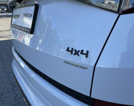 Белый Шкода Kodiaq, объемом двигателя 1.98 л и пробегом 68 тыс. км за 41000 $, фото 39 на Automoto.ua