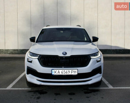 Белый Шкода Kodiaq, объемом двигателя 1.97 л и пробегом 22 тыс. км за 49500 $, фото 14 на Automoto.ua