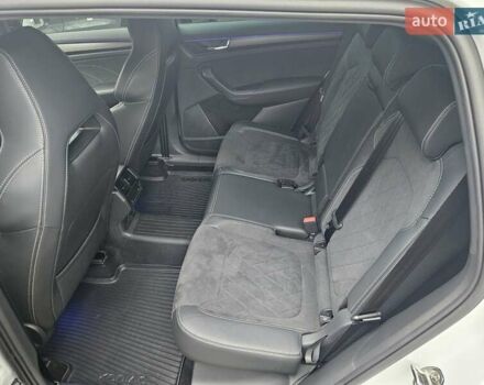 Білий Шкода Kodiaq, об'ємом двигуна 1.97 л та пробігом 25 тис. км за 43890 $, фото 24 на Automoto.ua
