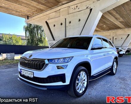 Білий Шкода Kodiaq, об'ємом двигуна 2 л та пробігом 80 тис. км за 39300 $, фото 1 на Automoto.ua