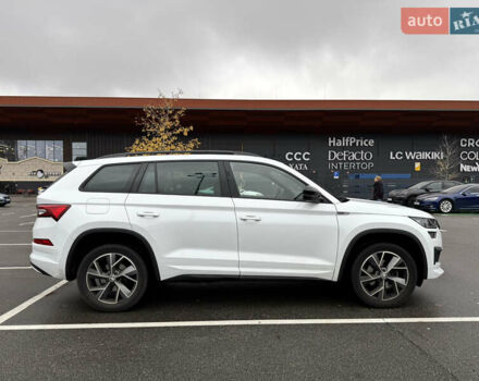 Білий Шкода Kodiaq, об'ємом двигуна 1.97 л та пробігом 36 тис. км за 45000 $, фото 6 на Automoto.ua