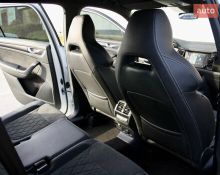 Білий Шкода Kodiaq, об'ємом двигуна 1.97 л та пробігом 24 тис. км за 45300 $, фото 22 на Automoto.ua