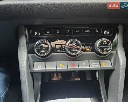 Білий Шкода Kodiaq, об'ємом двигуна 1.97 л та пробігом 25 тис. км за 43890 $, фото 45 на Automoto.ua
