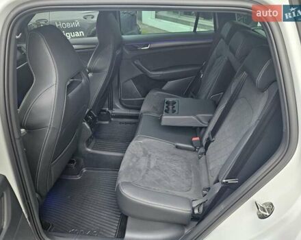 Білий Шкода Kodiaq, об'ємом двигуна 1.97 л та пробігом 25 тис. км за 43890 $, фото 26 на Automoto.ua