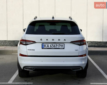 Белый Шкода Kodiaq, объемом двигателя 1.97 л и пробегом 22 тыс. км за 49500 $, фото 6 на Automoto.ua