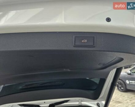Білий Шкода Kodiaq, об'ємом двигуна 1.97 л та пробігом 25 тис. км за 43890 $, фото 27 на Automoto.ua