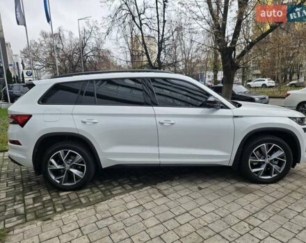 Білий Шкода Kodiaq, об'ємом двигуна 1.97 л та пробігом 25 тис. км за 43890 $, фото 5 на Automoto.ua