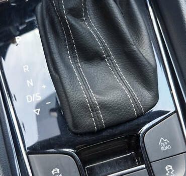 Білий Шкода Kodiaq, об'ємом двигуна 1.97 л та пробігом 31 тис. км за 46199 $, фото 7 на Automoto.ua