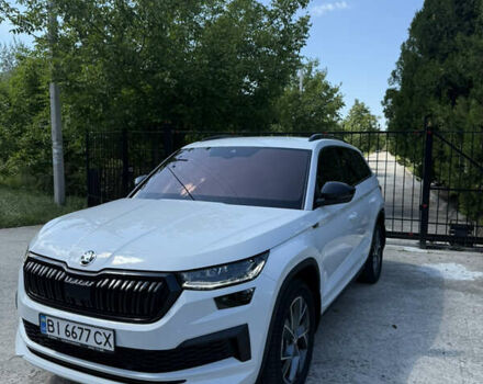Белый Шкода Kodiaq, объемом двигателя 1.97 л и пробегом 5 тыс. км за 46800 $, фото 2 на Automoto.ua