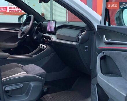 Белый Шкода Kodiaq, объемом двигателя 1.98 л и пробегом 7 тыс. км за 47999 $, фото 48 на Automoto.ua