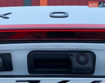 Белый Шкода Kodiaq, объемом двигателя 1.98 л и пробегом 7 тыс. км за 47999 $, фото 56 на Automoto.ua