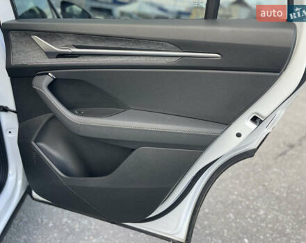 Білий Шкода Kodiaq, об'ємом двигуна 1.97 л та пробігом 20 тис. км за 44900 $, фото 49 на Automoto.ua