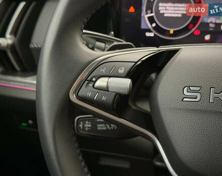 Белый Шкода Kodiaq, объемом двигателя 1.97 л и пробегом 22 тыс. км за 44500 $, фото 81 на Automoto.ua