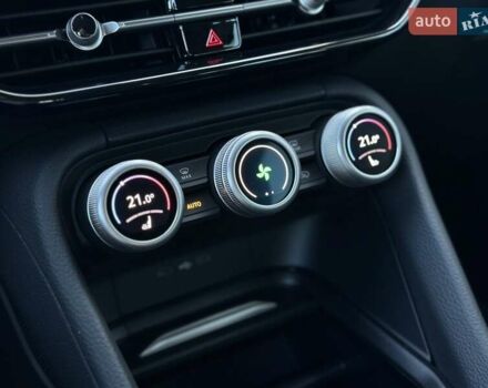 Белый Шкода Kodiaq, объемом двигателя 1.98 л и пробегом 5 тыс. км за 41312 $, фото 34 на Automoto.ua