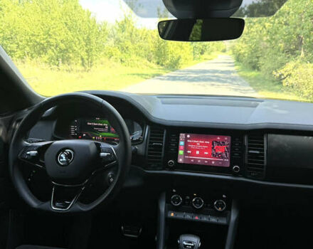 Белый Шкода Kodiaq, объемом двигателя 1.97 л и пробегом 5 тыс. км за 46800 $, фото 21 на Automoto.ua