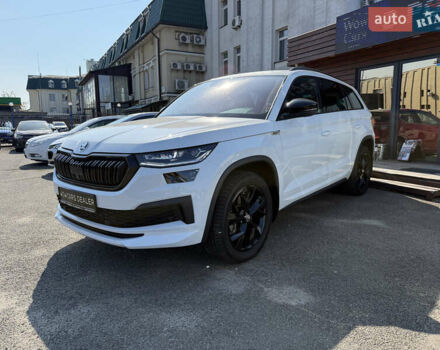Білий Шкода Kodiaq, об'ємом двигуна 1.98 л та пробігом 13 тис. км за 40500 $, фото 2 на Automoto.ua