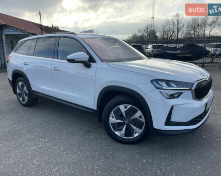 Білий Шкода Kodiaq, об'ємом двигуна 1.97 л та пробігом 20 тис. км за 44900 $, фото 3 на Automoto.ua