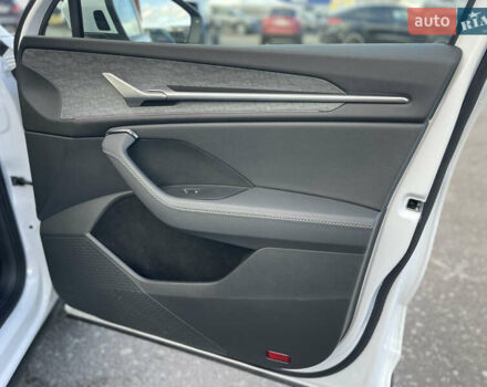 Білий Шкода Kodiaq, об'ємом двигуна 1.97 л та пробігом 20 тис. км за 44900 $, фото 53 на Automoto.ua