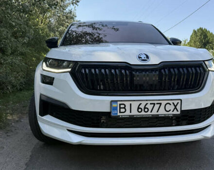 Белый Шкода Kodiaq, объемом двигателя 1.97 л и пробегом 5 тыс. км за 46800 $, фото 7 на Automoto.ua