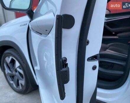 Белый Шкода Kodiaq, объемом двигателя 1.98 л и пробегом 7 тыс. км за 47999 $, фото 34 на Automoto.ua