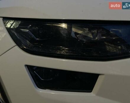Белый Шкода Kodiaq, объемом двигателя 1.98 л и пробегом 45 тыс. км за 37500 $, фото 6 на Automoto.ua