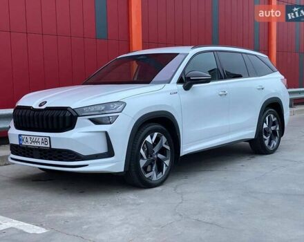 Белый Шкода Kodiaq, объемом двигателя 1.98 л и пробегом 7 тыс. км за 47999 $, фото 22 на Automoto.ua