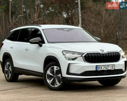 Белый Шкода Kodiaq, объемом двигателя 1.97 л и пробегом 22 тыс. км за 44500 $, фото 23 на Automoto.ua