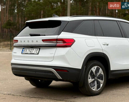 Белый Шкода Kodiaq, объемом двигателя 1.97 л и пробегом 22 тыс. км за 44500 $, фото 53 на Automoto.ua
