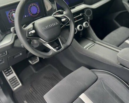 Білий Шкода Kodiaq, об'ємом двигуна 1.97 л та пробігом 7 тис. км за 49999 $, фото 10 на Automoto.ua