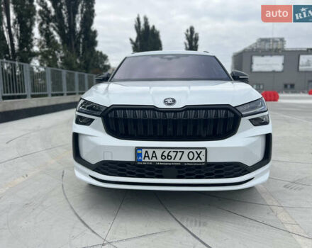 Білий Шкода Kodiaq, об'ємом двигуна 1.97 л та пробігом 7 тис. км за 49999 $, фото 3 на Automoto.ua
