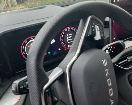Белый Шкода Kodiaq, объемом двигателя 1.97 л и пробегом 8 тыс. км за 49999 $, фото 12 на Automoto.ua