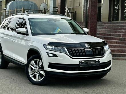 Белый Шкода Kodiaq, объемом двигателя 2 л и пробегом 170 тыс. км за 18500 $, фото 1 на Automoto.ua