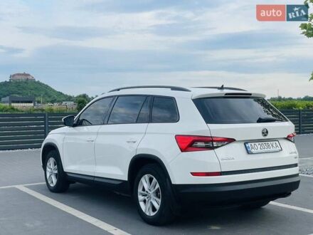 Шкода Kodiaq 2017 у Мукачеве на Automoto.ua Білий Шкода Kodiaq, об'ємом двигуна 1.98 л та пробігом 246 тис. км за 19700 $, фото 1 на Automoto.ua