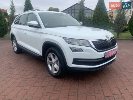 Шкода Kodiaq 2017 в Стрые на Automoto.ua Белый Шкода Kodiaq, объемом двигателя 2 л и пробегом 244 тыс. км за 21950 $, фото 1 на Automoto.ua