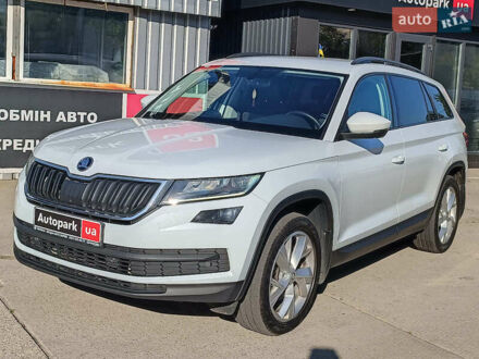 Белый Шкода Kodiaq, объемом двигателя 2 л и пробегом 125 тыс. км за 29790 $, фото 1 на Automoto.ua